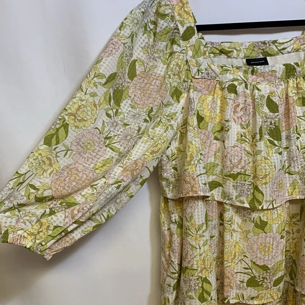 Who What Wear Floral Dress with Sleeves - Picture 6 of 6